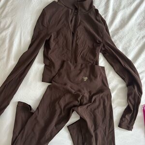 Aritzia butter brown workout set
